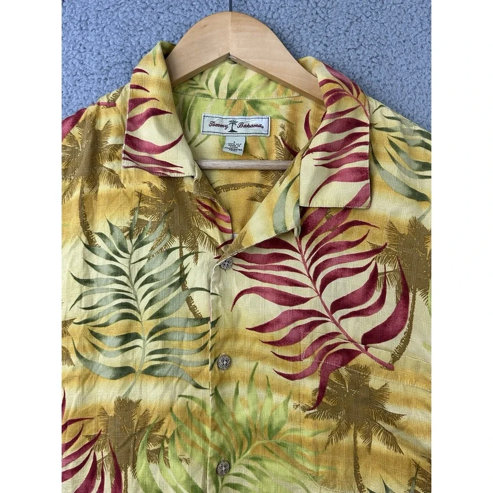 VTG‎ Tommy Bahama Hawaiian Shirt Mens Large Silk S/S Multicolor Floral Camp